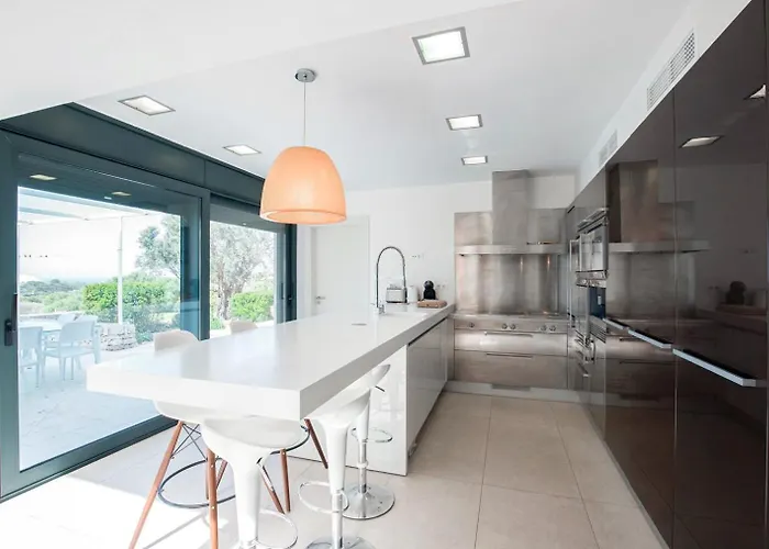 Вилла Forma Nou