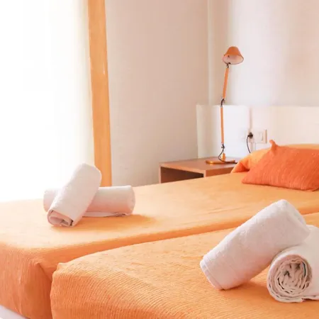 וילה Forma Nou מאהון